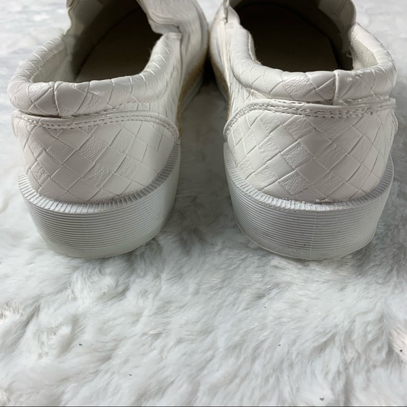 Qupid Slip-on Sneakers - Picture 6 of 14